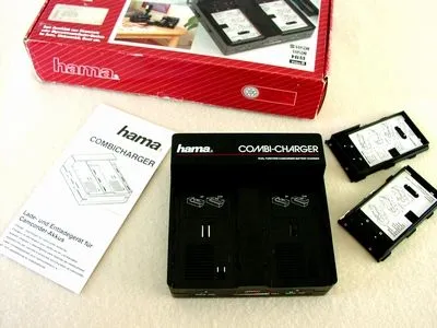 AKKU Be- u. Entladegerät Hama 6493