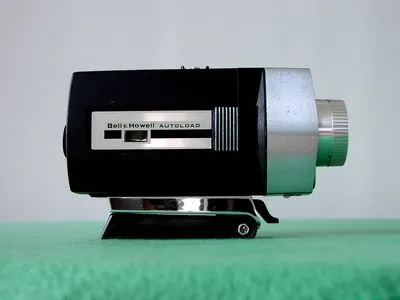 Bell Howell Autoload M. 8432