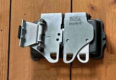 Revue Super 8 Filmklebepresse