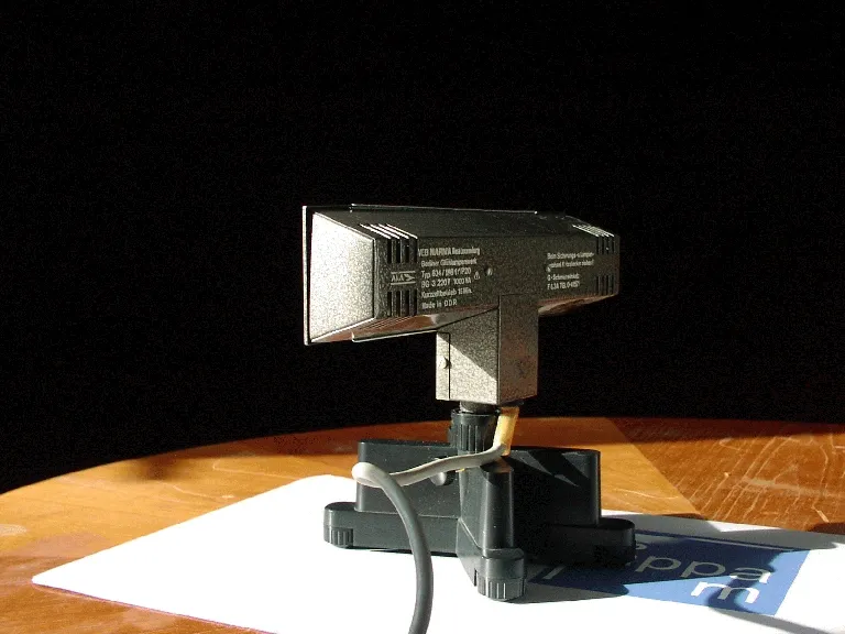 Narva Filmleuchte 804
