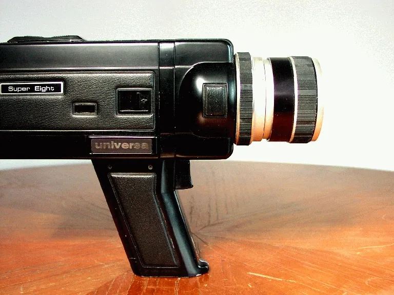 Universa Zoom Reflex S 864