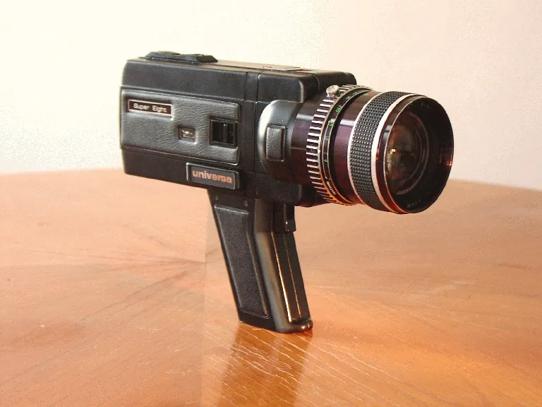 Universa Macrozoom S 1070