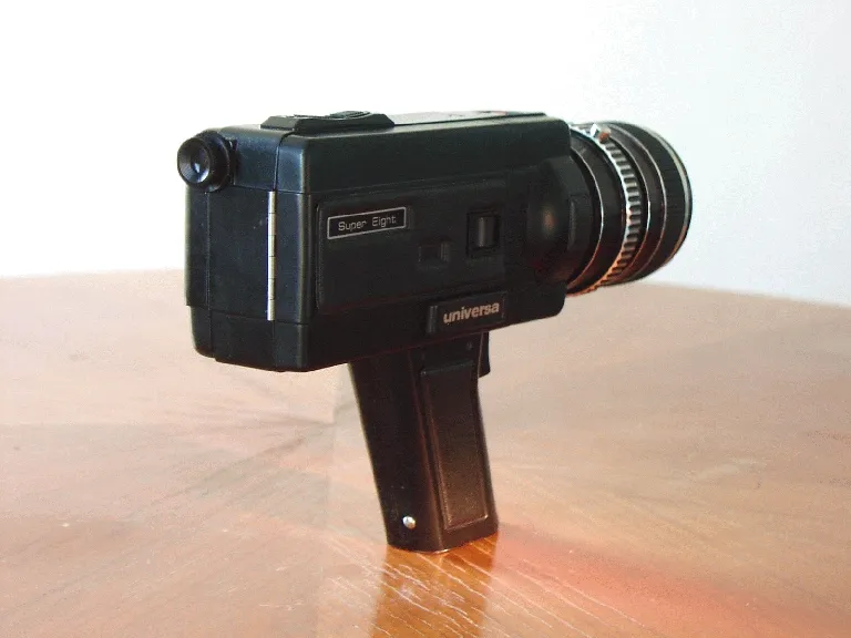 Universa Macrozoom S 1070