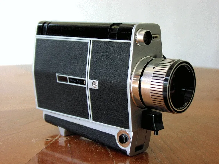 Argus Showmaster 820
