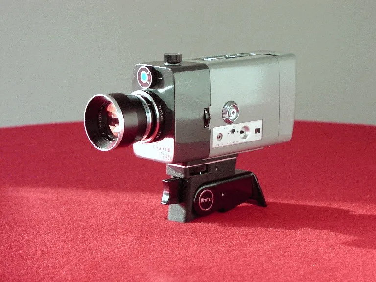Vivitar TL 468