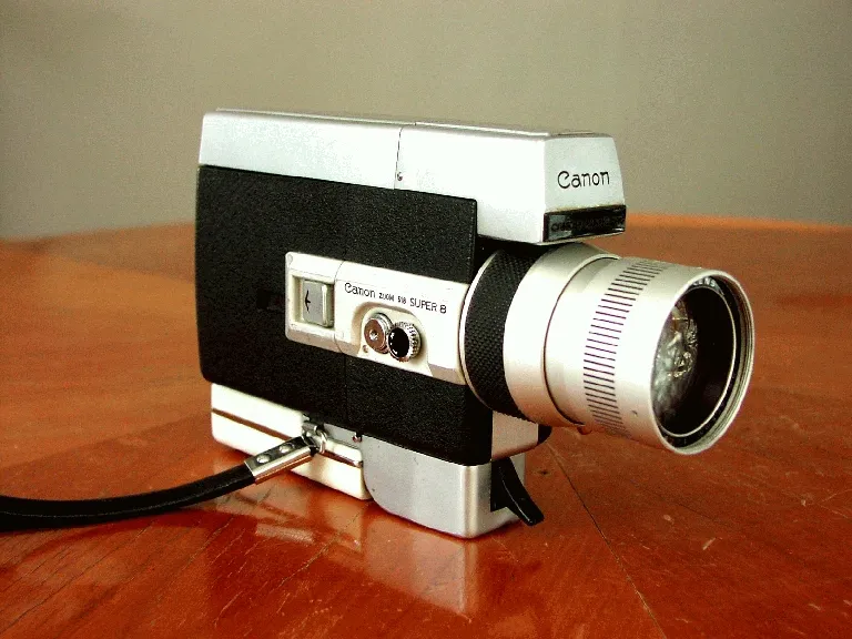 Canon Zoom 518