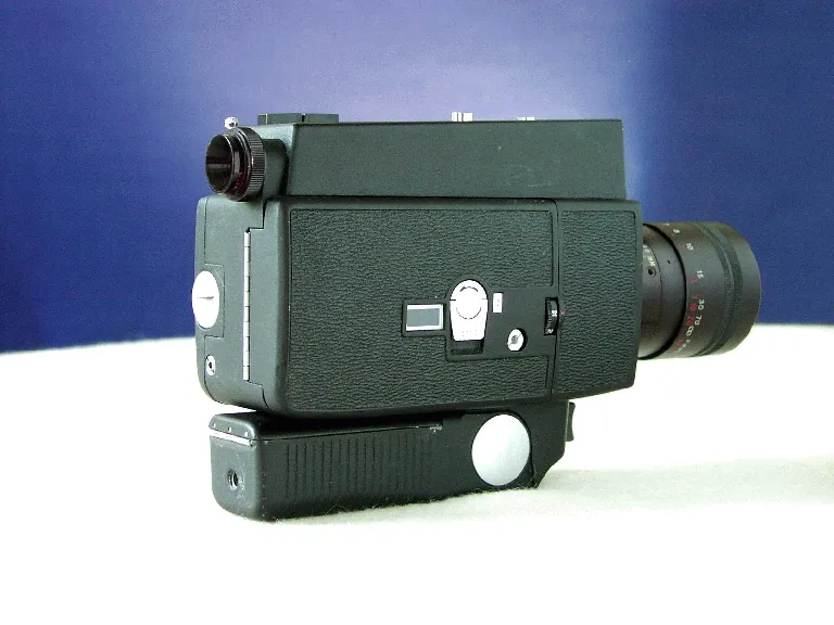 Cinemax C 802 schwarz