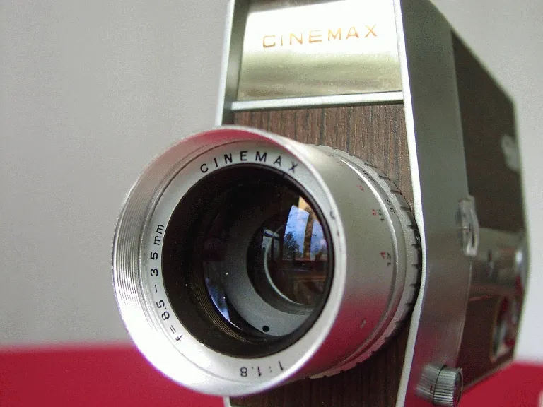 Cinemax C 402