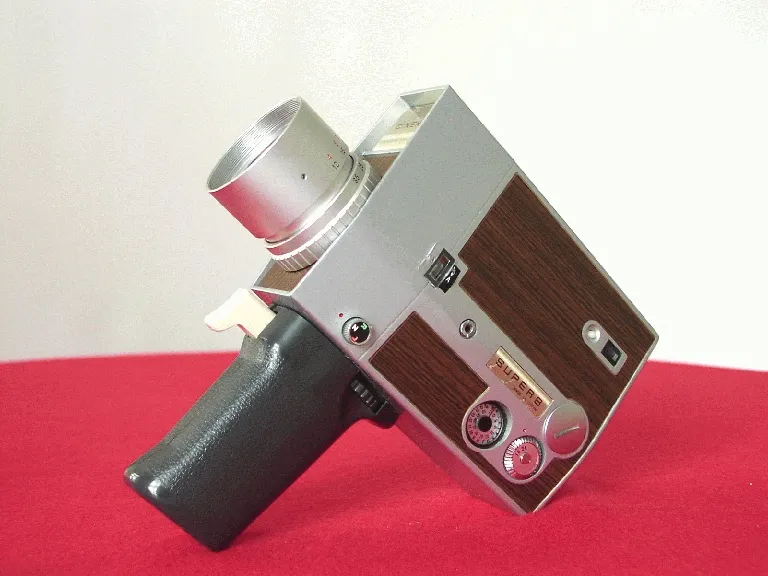 Cinemax C 402