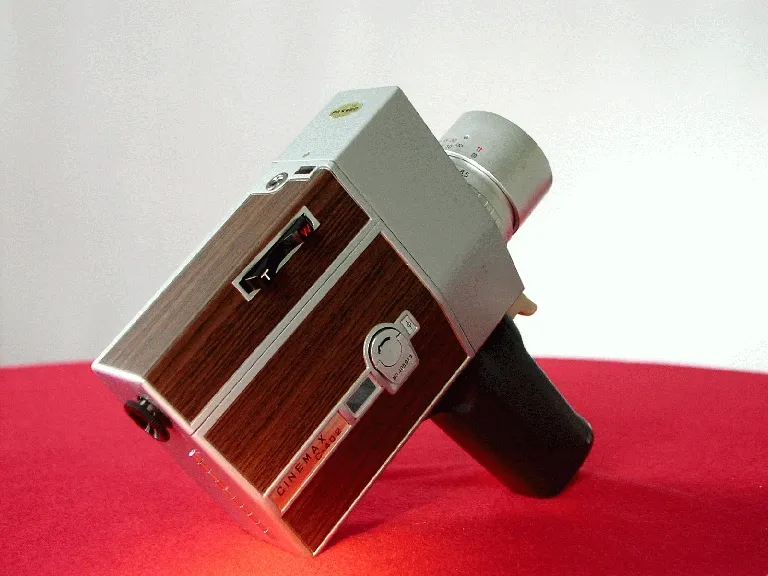 Cinemax C 402