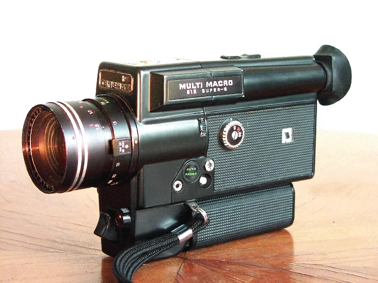 Cinemax Multi Macro 812