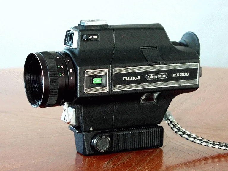 Fujica ZX 300