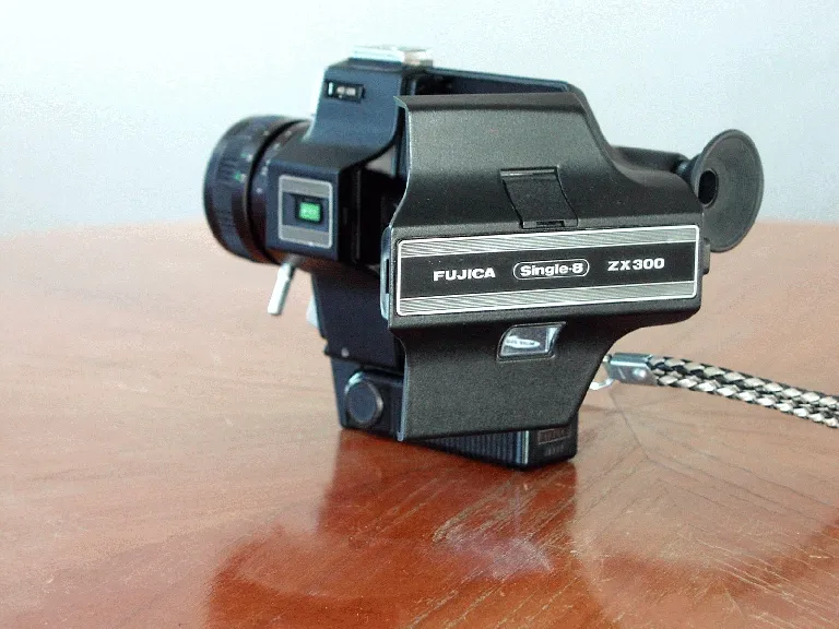 Fujica ZX 300