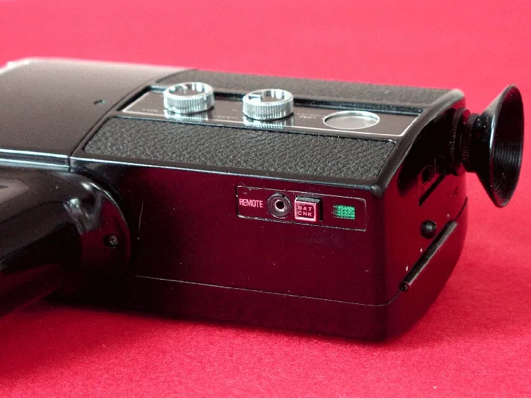Gaf 735