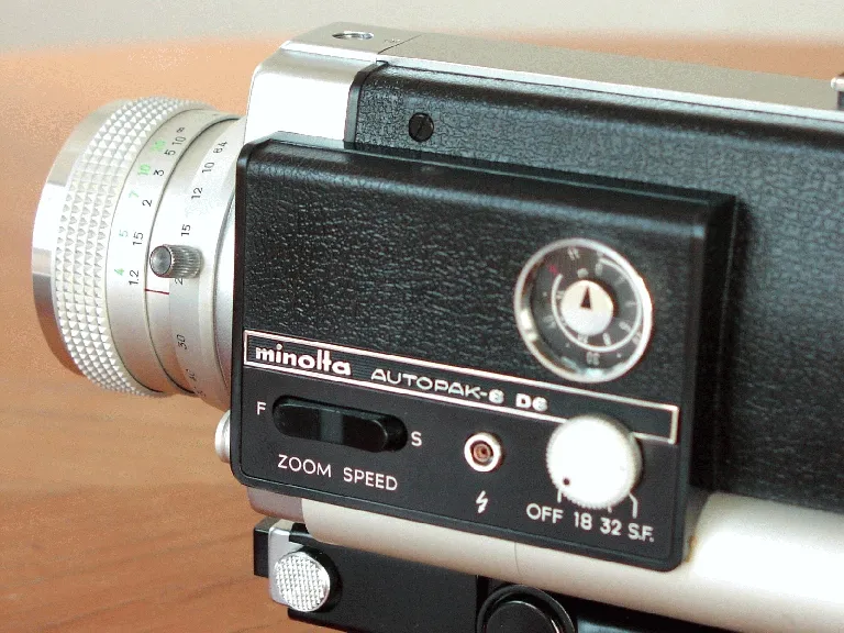 Minolta Autopak 8 D 6