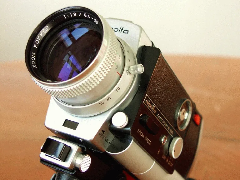 Minolta Autopak 8 D 6