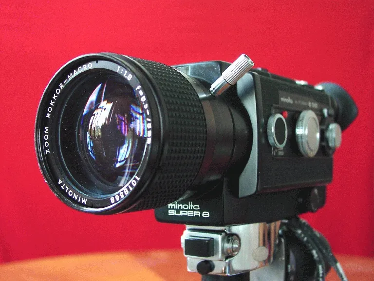 Minolta Autopak 8 D 12