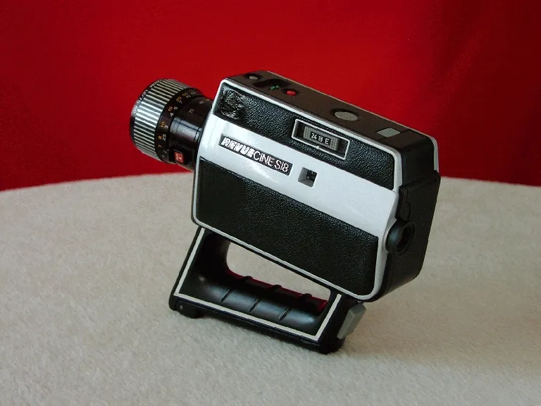 Revue Cine S 8