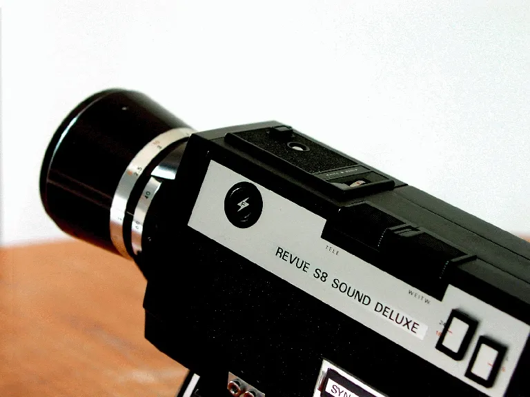 Revue S 8 Sound deluxe