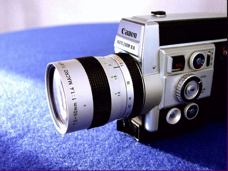 Canon AutoZoom 814 Electronic