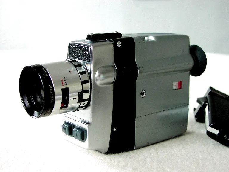 Yashica Super 8 50