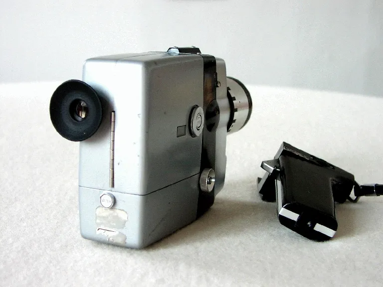 Yashica Super 8 50