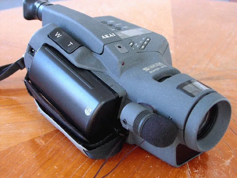 Akai PV CS 500 E