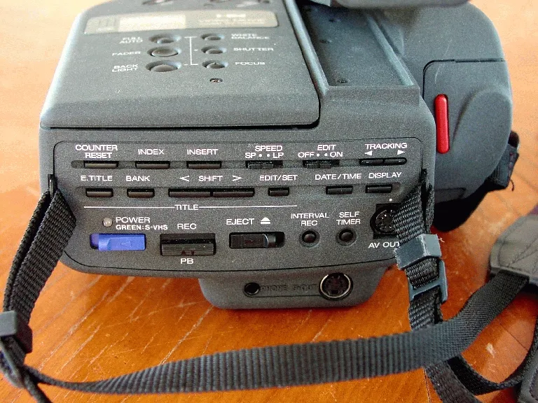 Akai PV CS 500 E