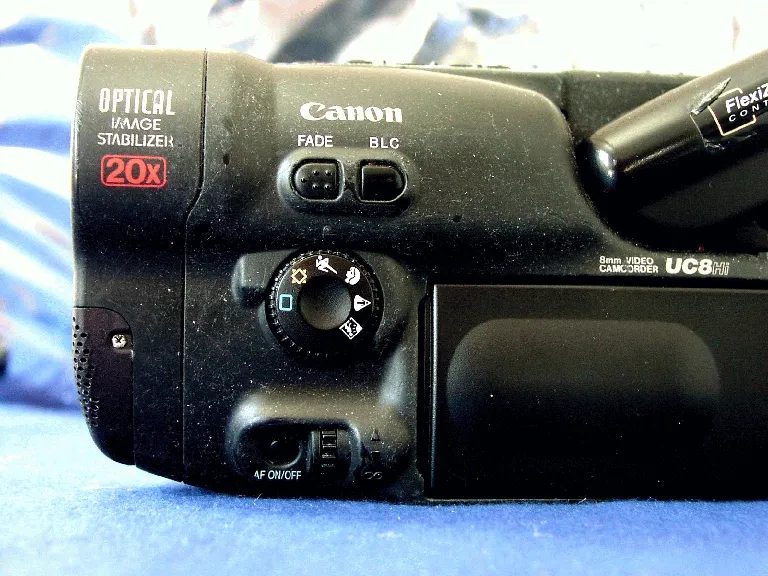 Canon UC 8 HI