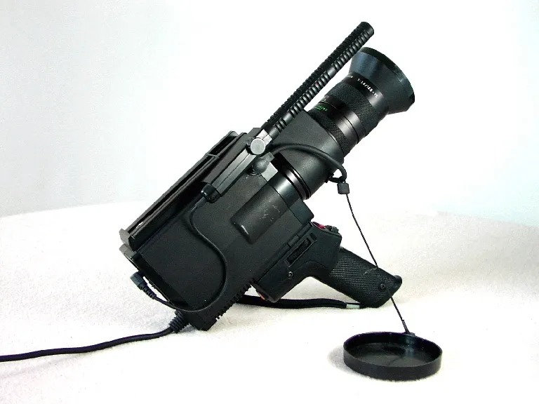 Hitachi VK  C 2000 E