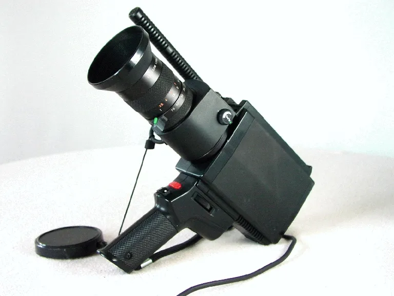 Hitachi VK  C 2000 E