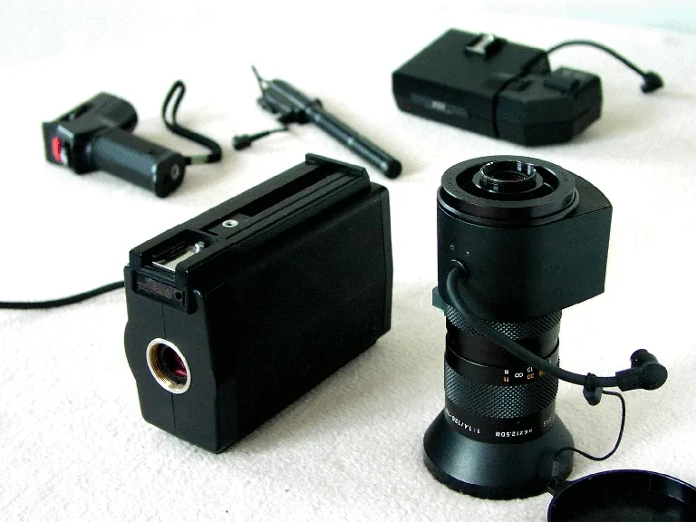 Hitachi VK  C 2000 E