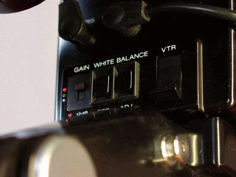 JVC S 100 E
