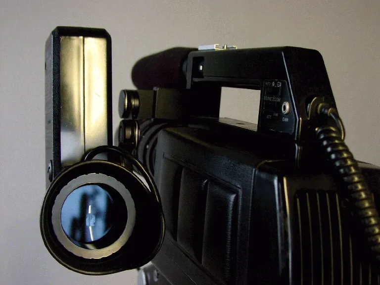 JVC S 100 E