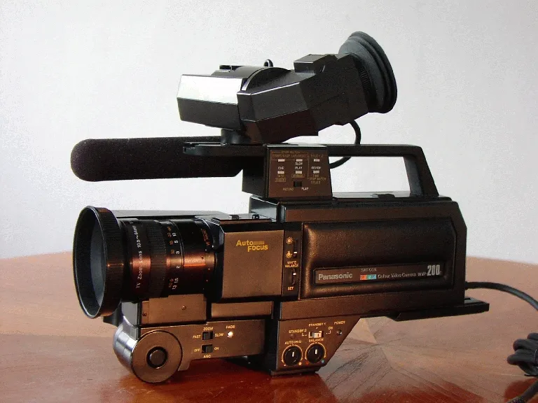 Panasonic WVP 200 E