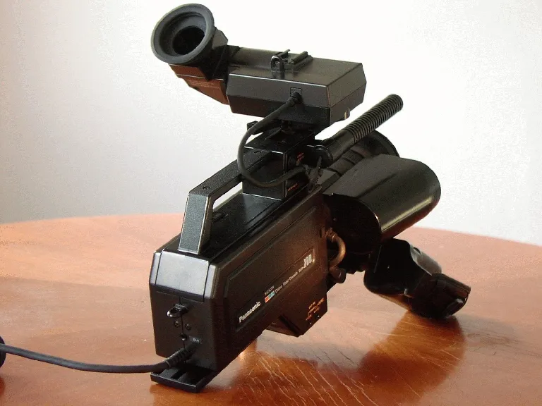 Panasonic WVP 200 E