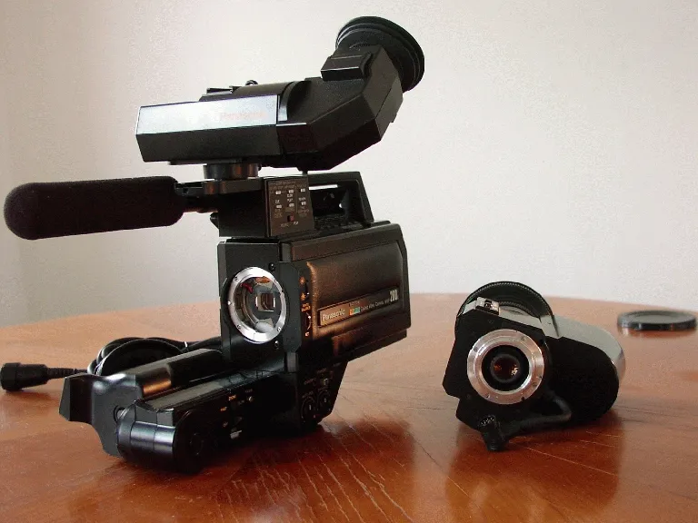 Panasonic WVP 200 E