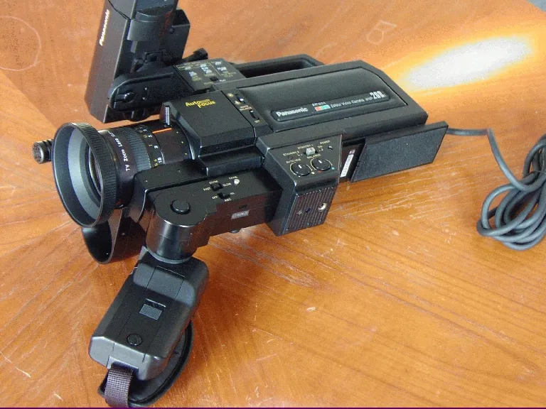 Panasonic WVP 200 E