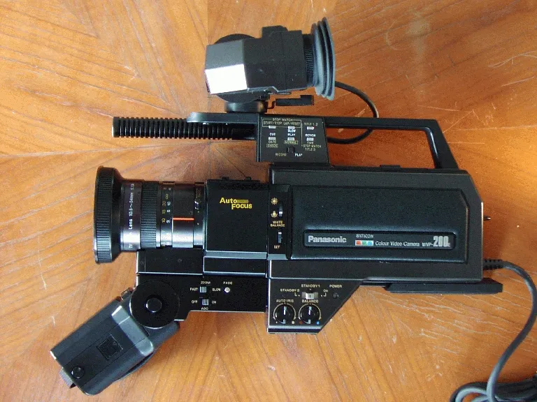 Panasonic WVP 200 E