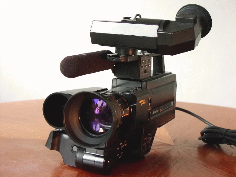 Panasonic WVP 200 E