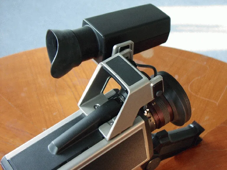Panasonic WV 3200 E