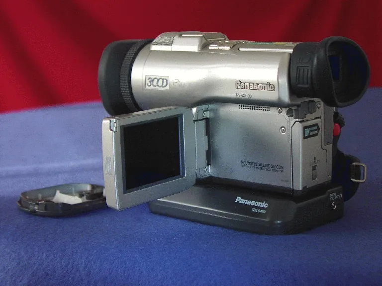 Panasonic NV DX 100