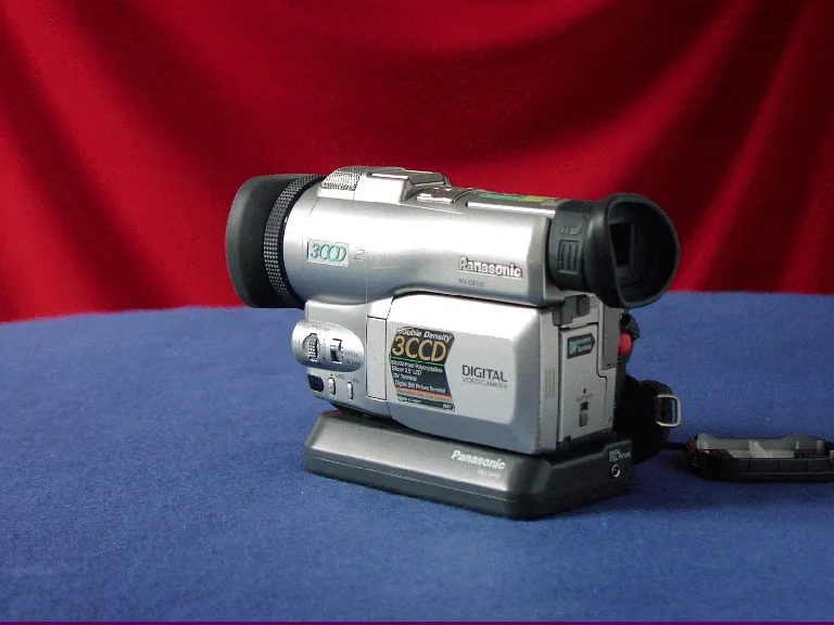 Panasonic NV DX 100