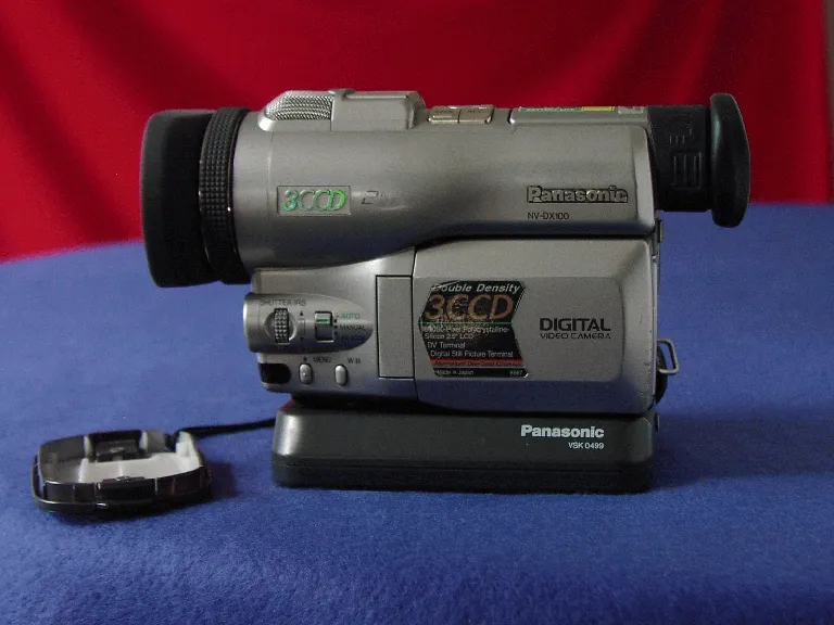Panasonic NV DX 100