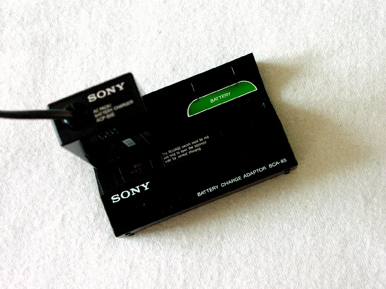 Sony Adapter BCA 85